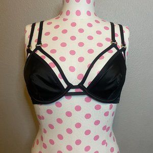 Victoria's Secret, 32C, Black